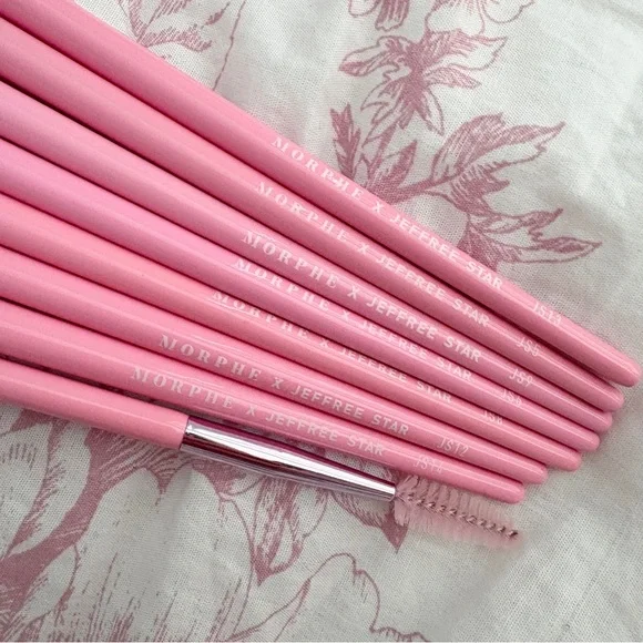 Unused Morphe x Jeffree Star Pink Brush set - Picture 4 of 4